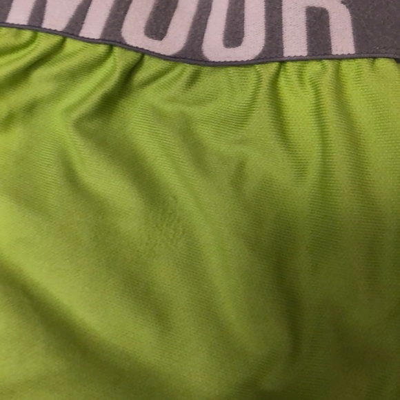 Under Armour shorts - Picture 3 of 3